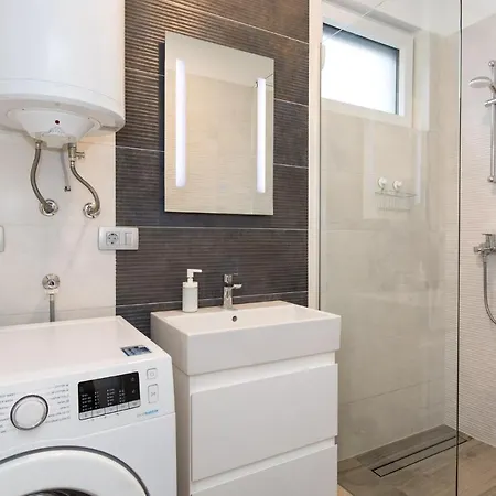 Apartament In Krk/insel Krk 40054 Krk Town